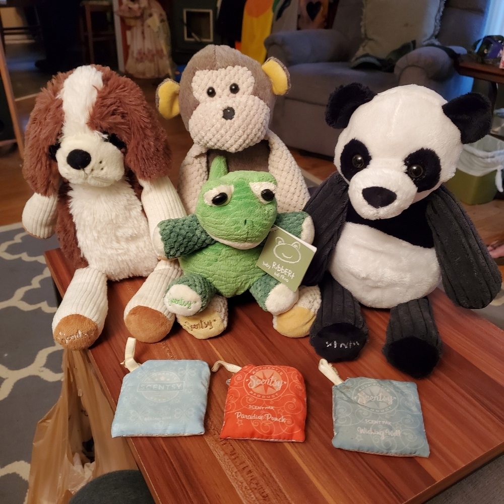 🔥Scentsy Lot of 4 Retired Buddies w/3 pack L@@K🔥